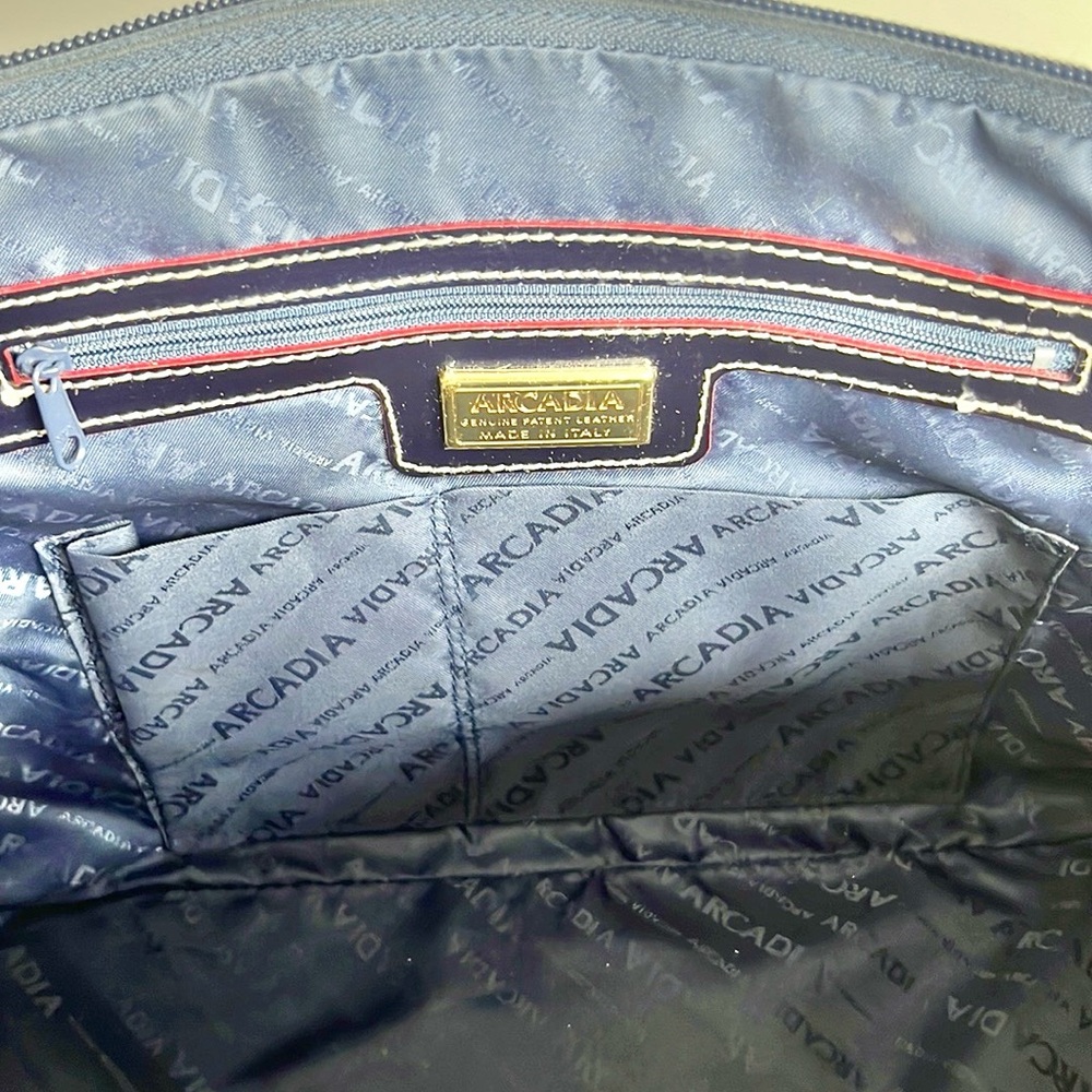Arcadia Blue patent Satchel - Picture 11 of 13